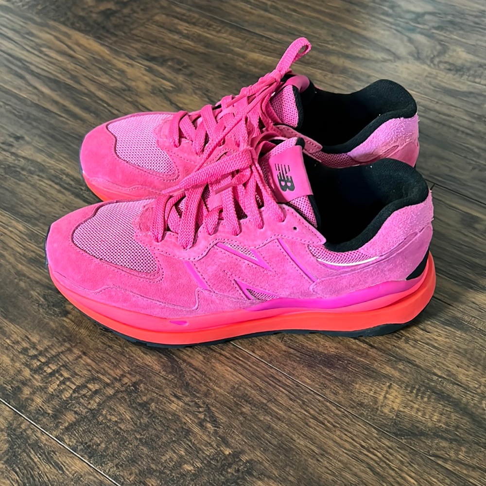 New Balance 5740 “Valentines Day”